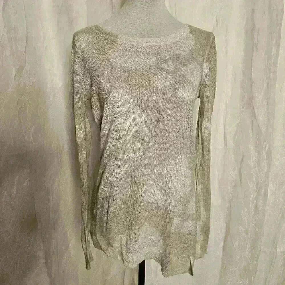 Long Tie Back Transparent Clouds in Blue Sky Sweater